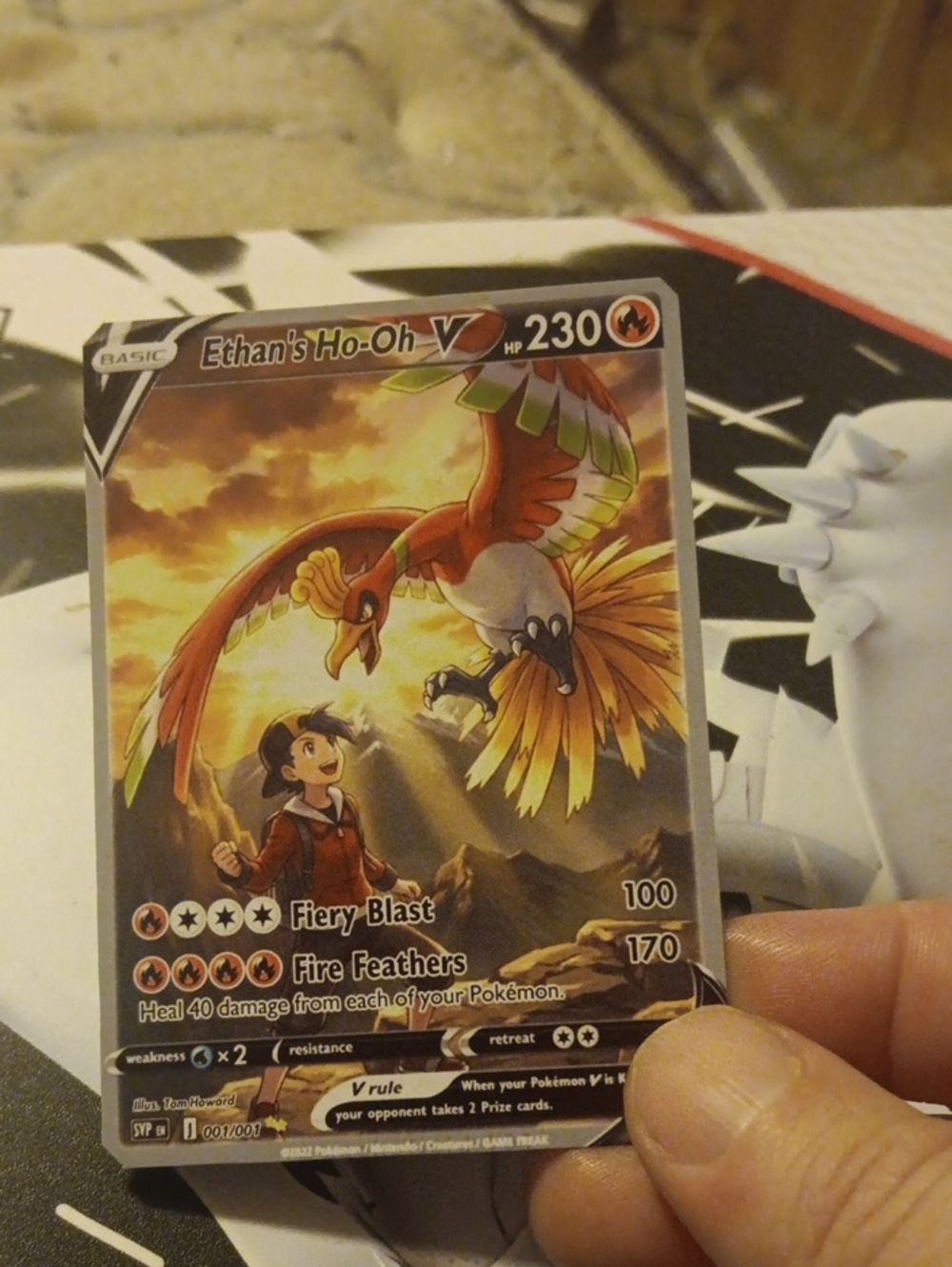 Ethan's Ho-Oh V Collectible Card - Red/Gold